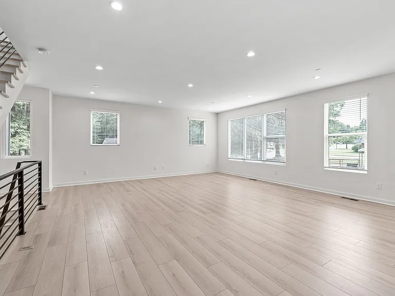 1408 Anderson St #C — Photo 14