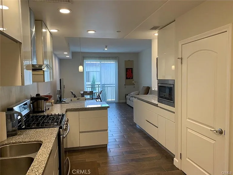 28 N 3rd St #B210 — Photo 9