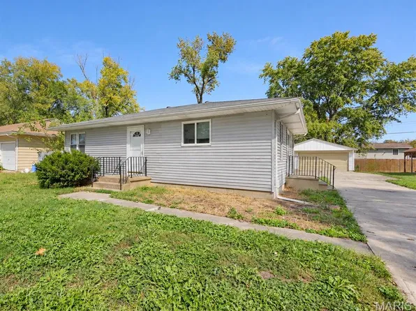 2013 Florence St, Cahokia, IL 62206