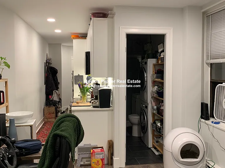 44 Joy St #4 — Photo 3