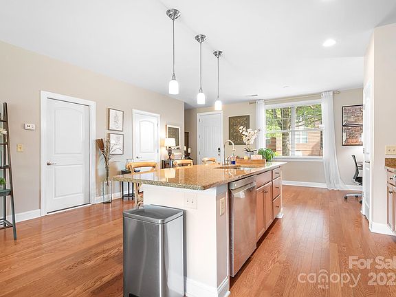 3rd image of 119 Steinbeck Way APT E