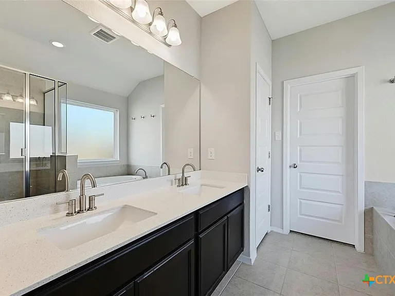 250 Sage Meadows Dr — Photo 15