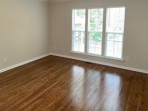 5th image of 9721 Homewood Cir
