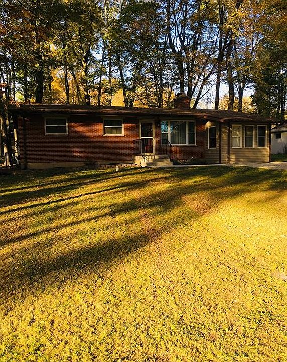1st image of 2734 Bahns Dr