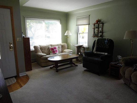 5th image of 309 S Mountain St