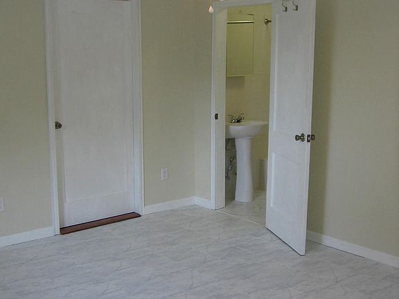 Master Bed room