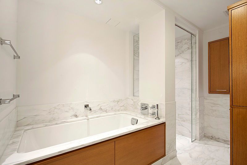 1st image of 455 W 20th St APT 3A