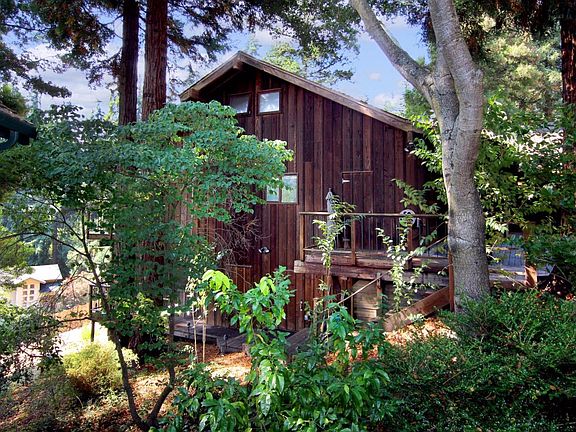2nd image of 117 Carbonera Ct