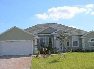 5625 Riverboat Cir SW, Vero Beach, FL 32968
