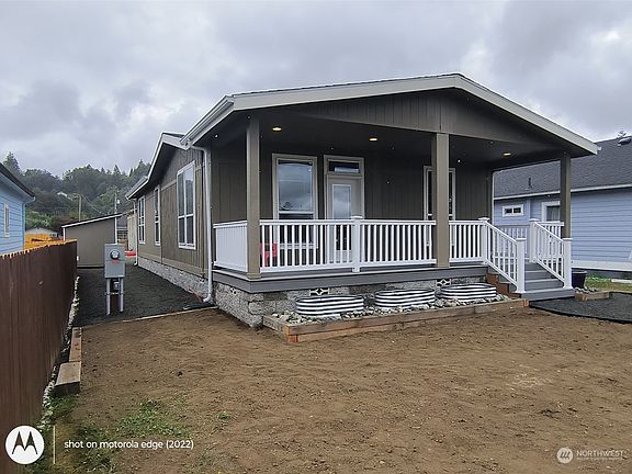 2nd image of 522 Broadway Avenue