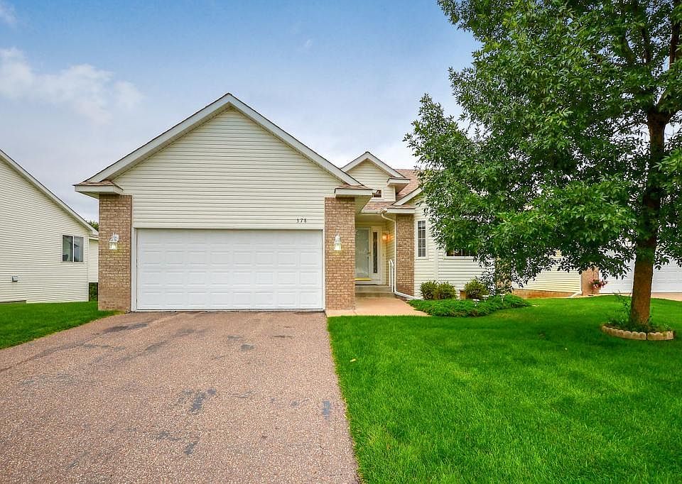 1st image of 378 24th Ln SE