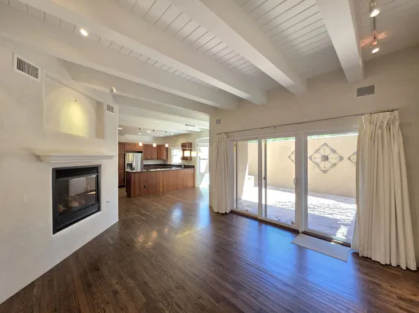 300 Camino De Los Marquez #1, Santa Fe, NM 87505