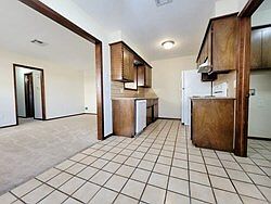 5th image of 159 Barrett Pl