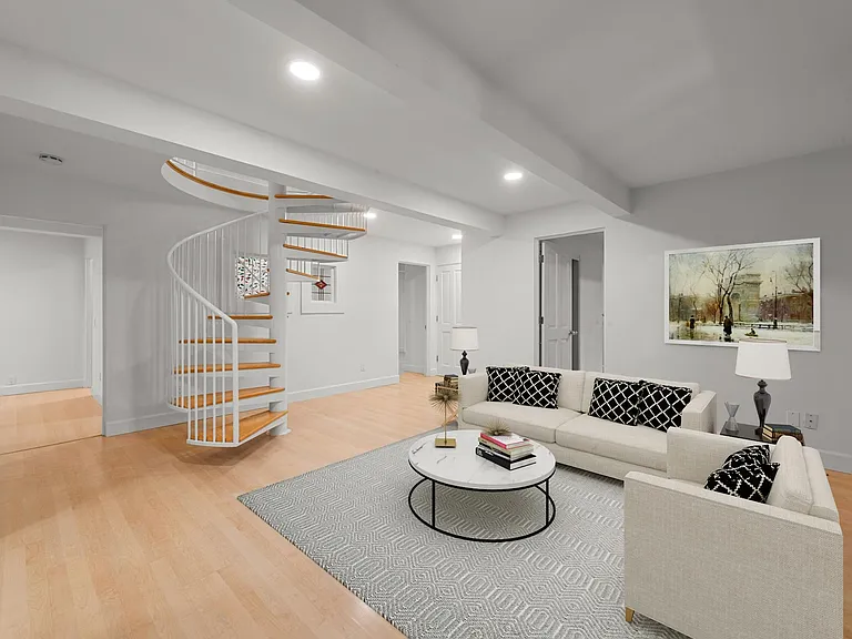 1533 Allyn Ave — Photo 18