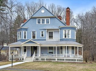 10 N Main St #C, Williamsburg, MA 01096