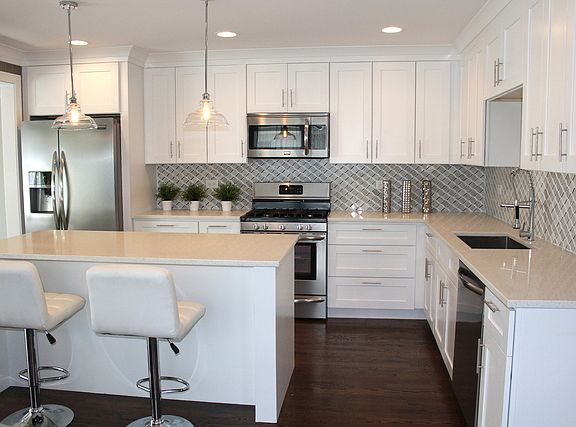 4th image of 10214 S Kolin Ave