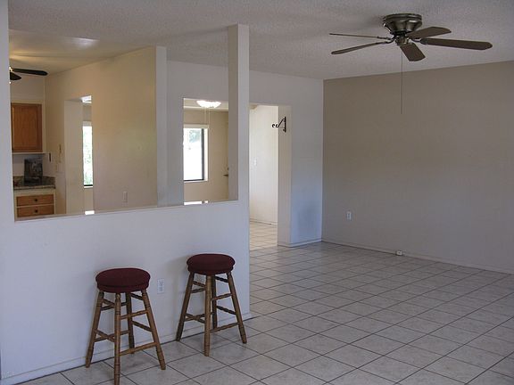 4th image of 10033 W Sun City Blvd