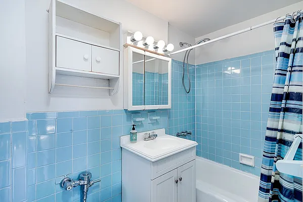 Rented by Loftey LLC | media 33