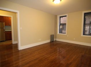 3060 48th St APT 2H, Astoria, NY 11103
