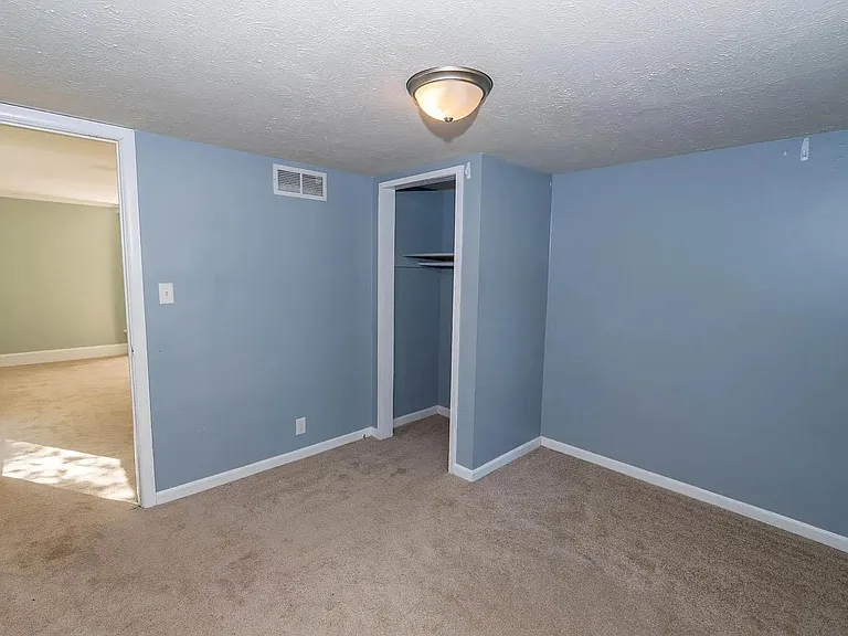 Unit Photo