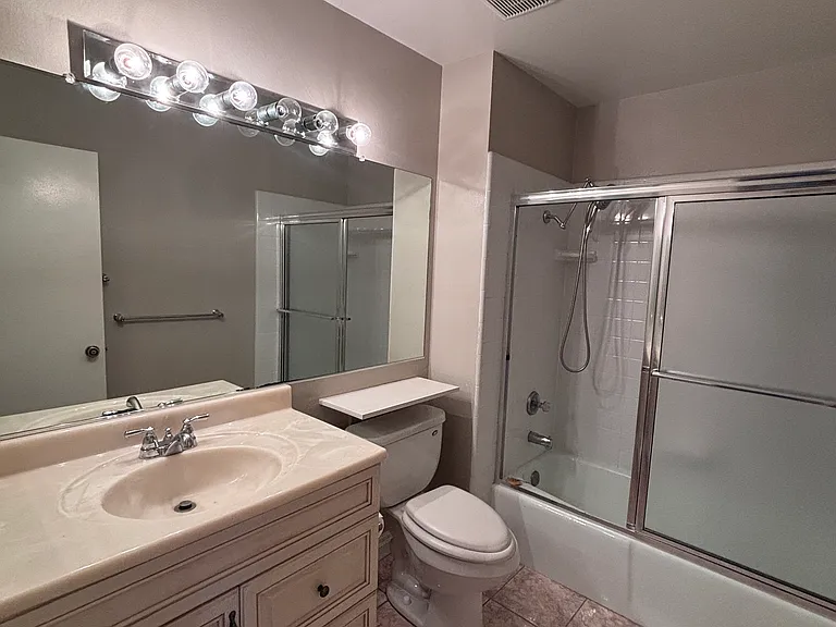 1507 Valleda Ln — Photo 9