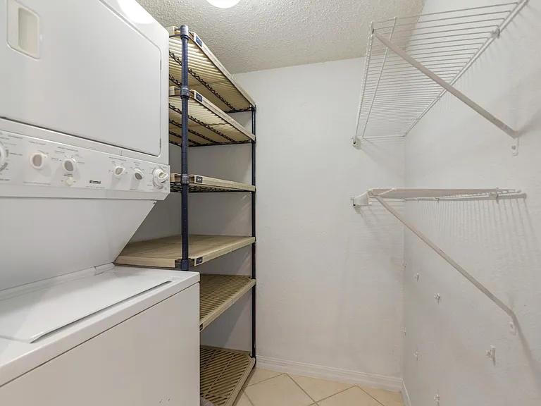 1801 N Flagler Dr #608 — Photo 11