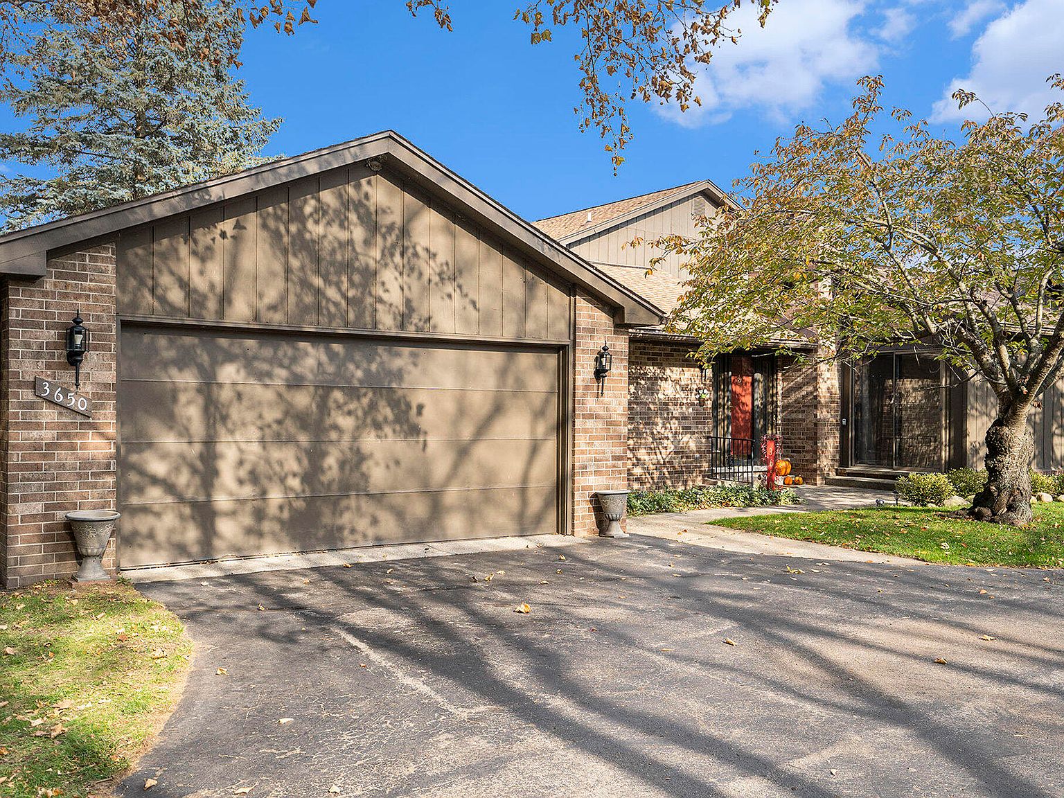 3650 Woodcliff Dr, Kalamazoo, MI 49008 Zillow