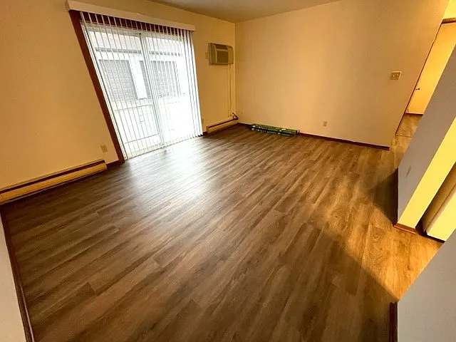 835 Illinois Ave #103 — Photo 9