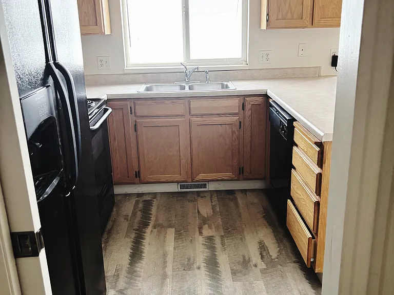 2158 E Shadow Dr — Photo 6