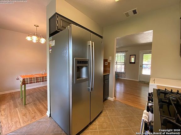 4th image of 1854 Arroya Vista Dr