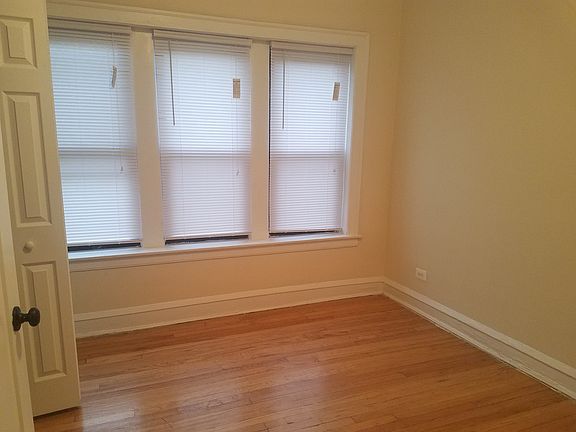 3rd image of 1648 W 80th St #16482