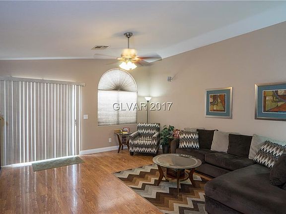 4th image of 4930 Glowing Garnet St