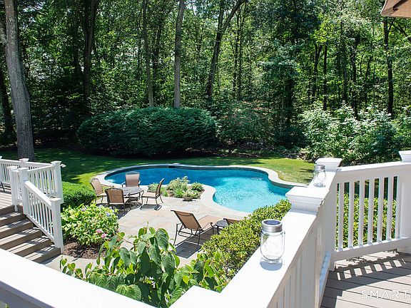 4th image of 235 Hawks Hill Road