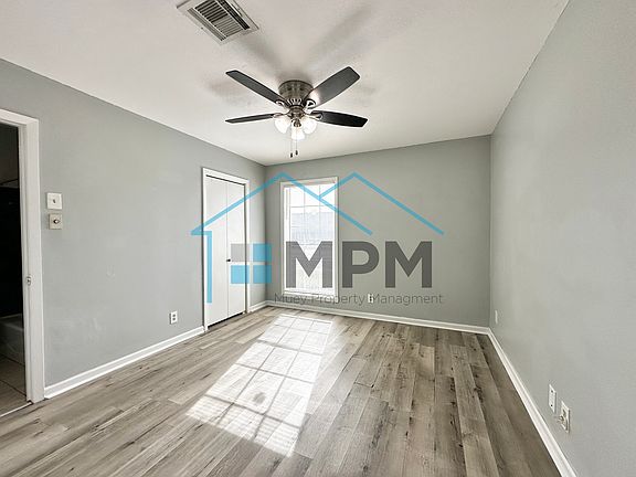 5th image of 66 W Elmwood Dr Unit A