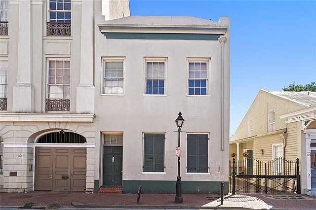 1st image of 922 Saint Louis St #1