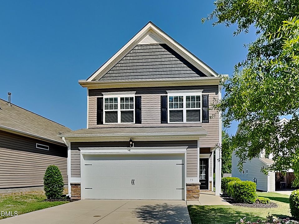 1st image of 73 Crownview Ct