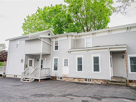 3rd image of 61 South St