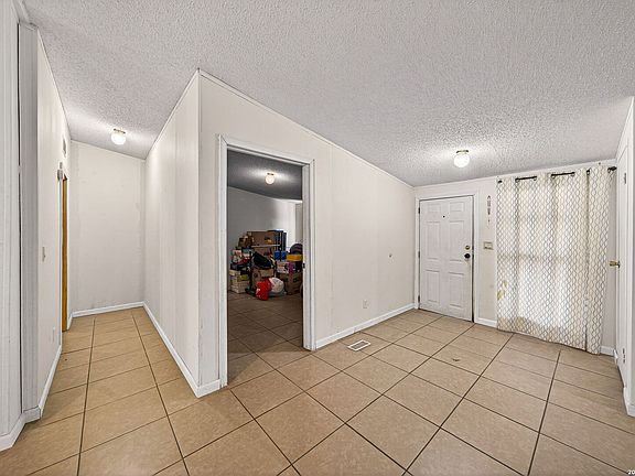 4th image of 21960 PRIEST RD