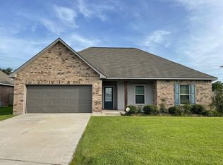 102 Saint Fazzio St, Youngsville, LA 70592