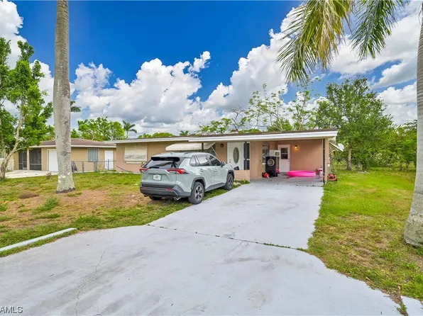 327 Rockledge Rd, Fort Myers, FL 33905