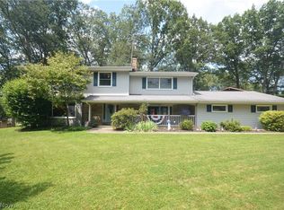 735 Fessler Dr, Uniontown, OH 44685