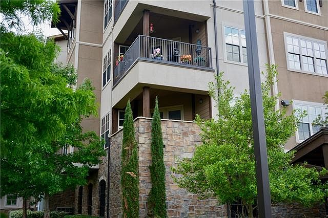 1st image of 301 Watermere Dr APT 217