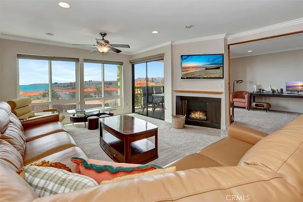 3 bed, 1340 sqft, $4,995 — Photo 3