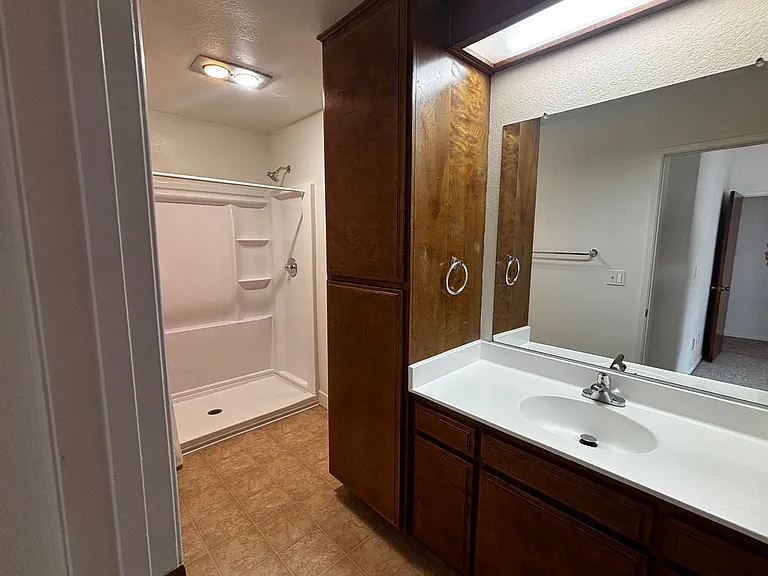 1460 Hornblend — Photo 26