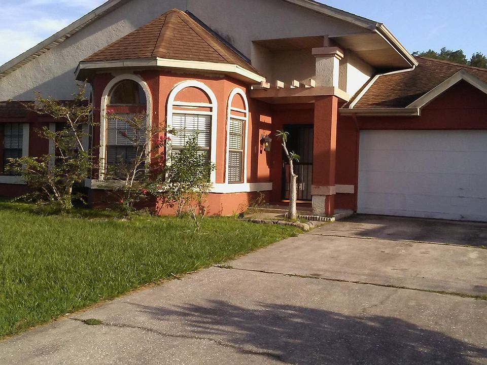 1st image of 716 Virginia Woods Ln