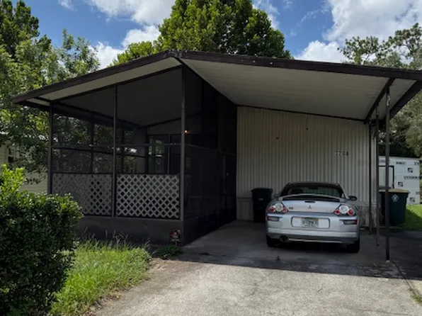 7706 Plumwood Dr, Jacksonville, FL 32256
