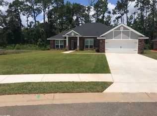 22942 Ridgewood Dr, Robertsdale, AL 36567