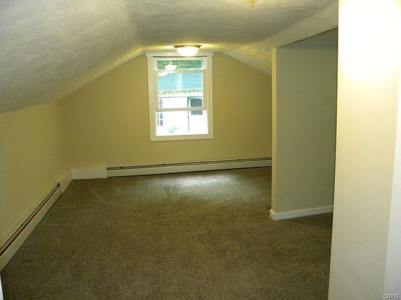 2nd image of 5039 Highbridge St