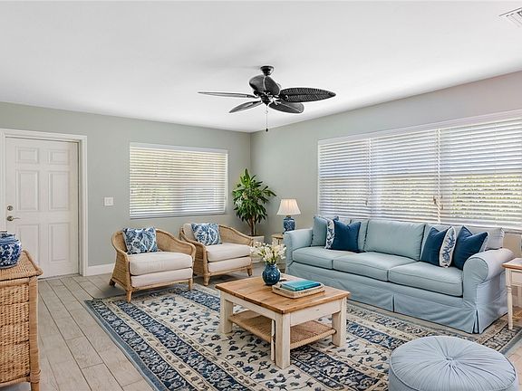 4th image of 925 Turtle Cove Ln