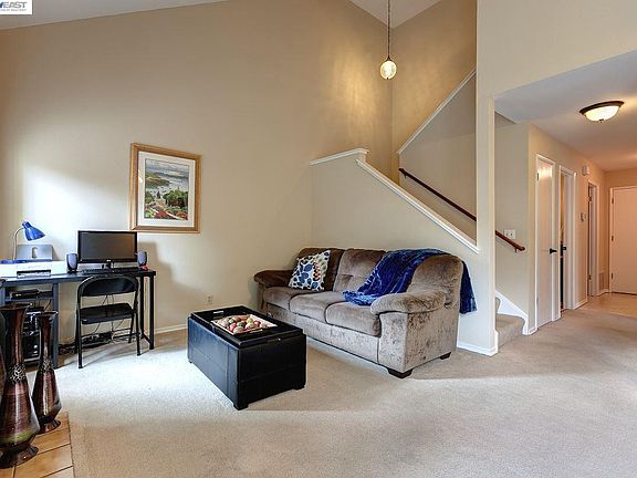 5th image of 5335 Wisteria Way